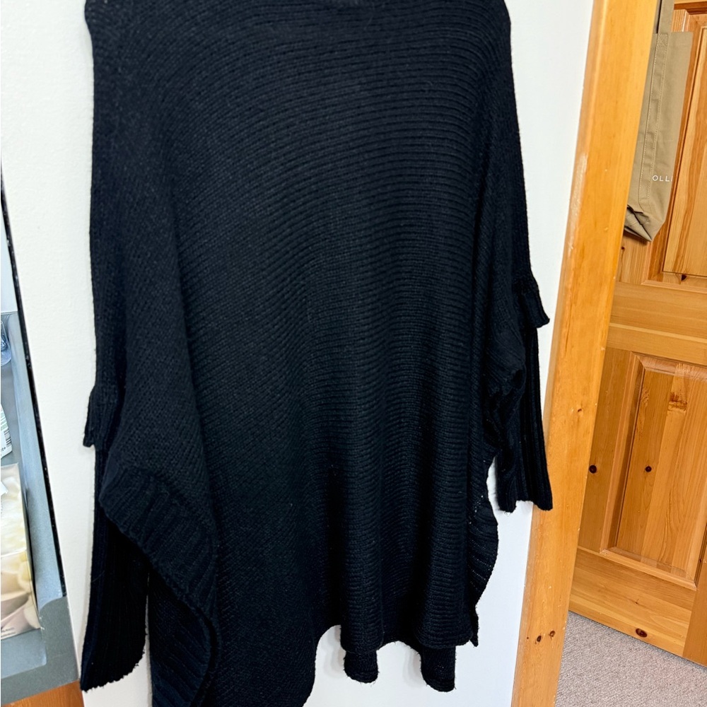 Design Lab Black Sweater - Picture 3 of 6